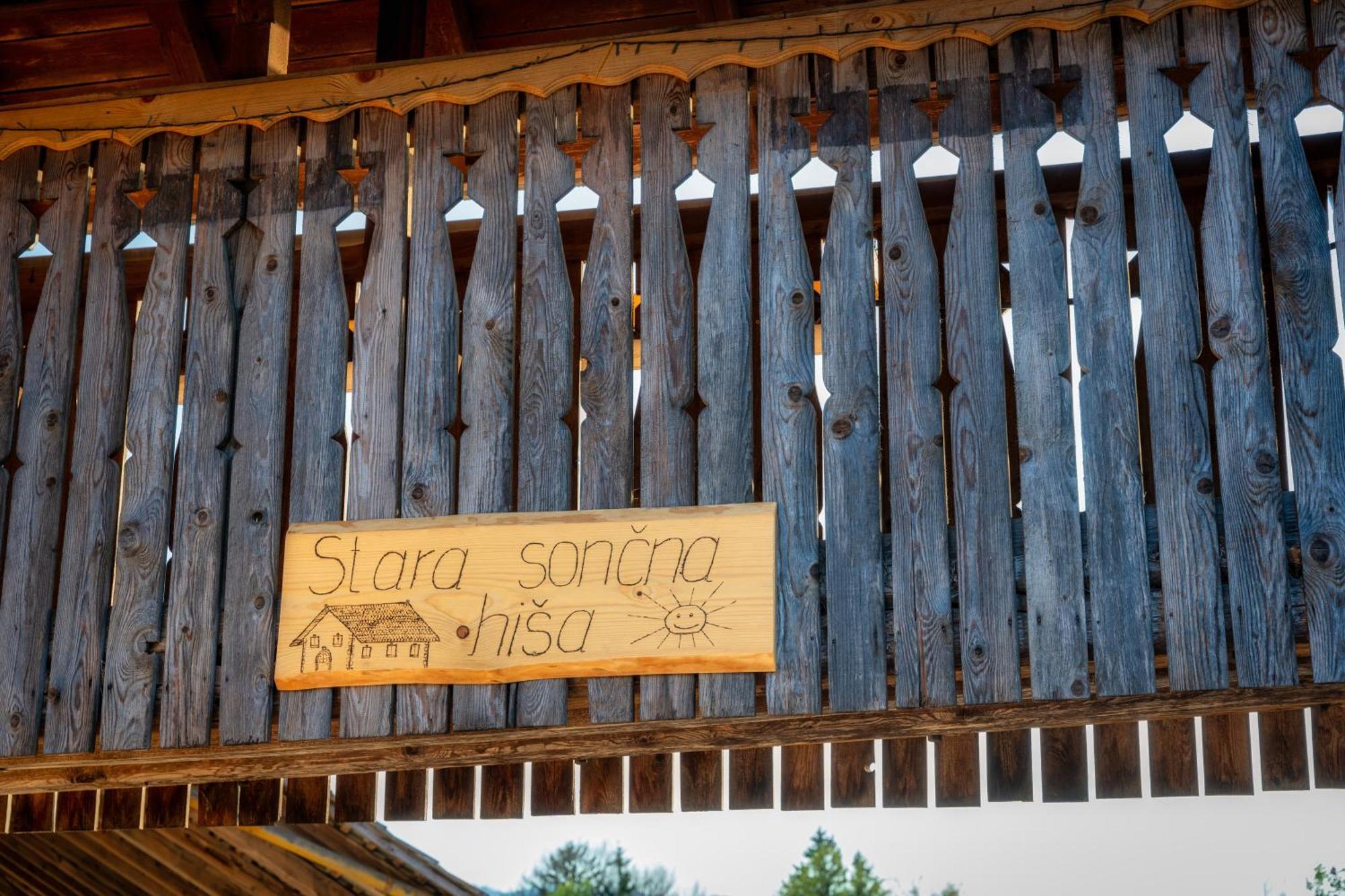 Stara Soncna Hisa Apartment Радовлица Екстериор снимка